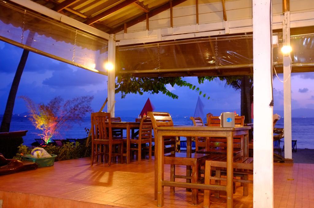 Thaniza Beachfront Resort Haad Rin Exterior photo