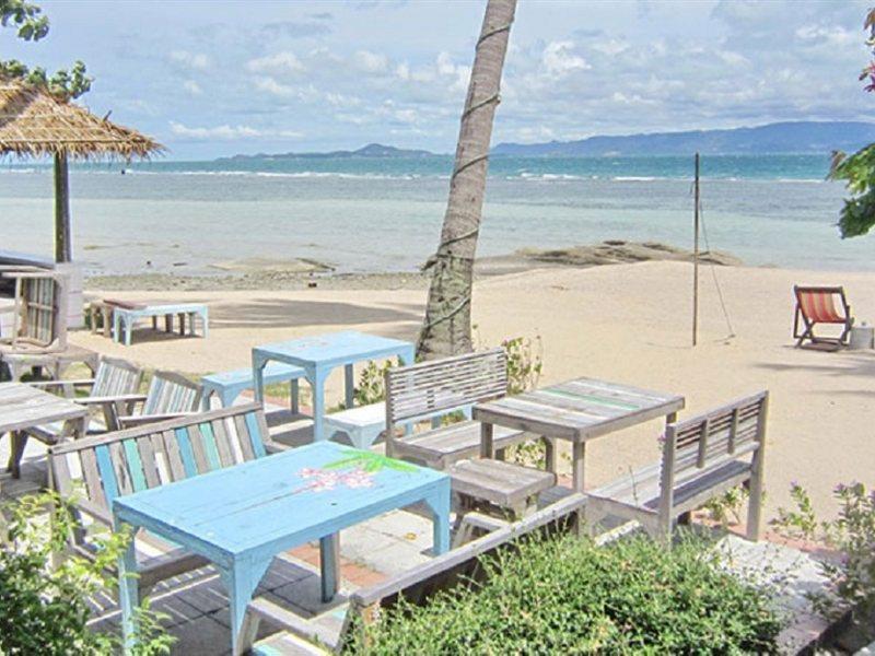 Thaniza Beachfront Resort Haad Rin Exterior photo